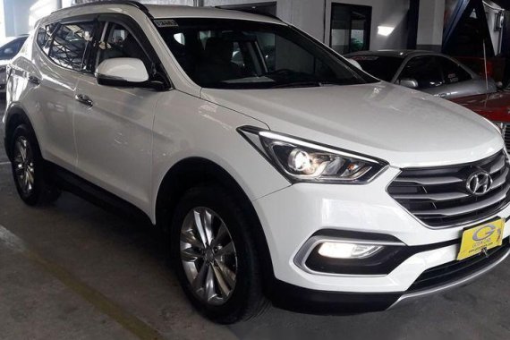 Sell 2016 Hyundai Santa Fe in San Fernando