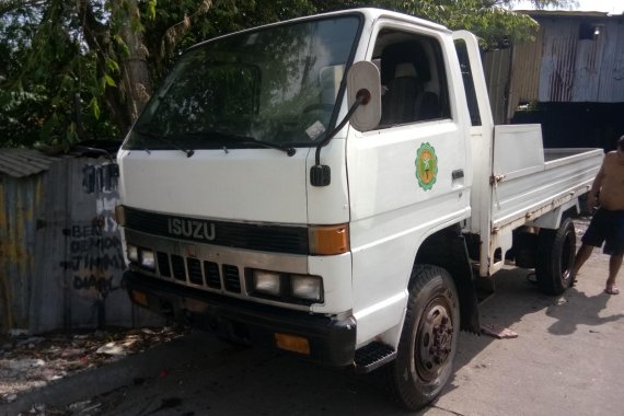 Selling Isuzu Elf 1999 Truck in Cavite 