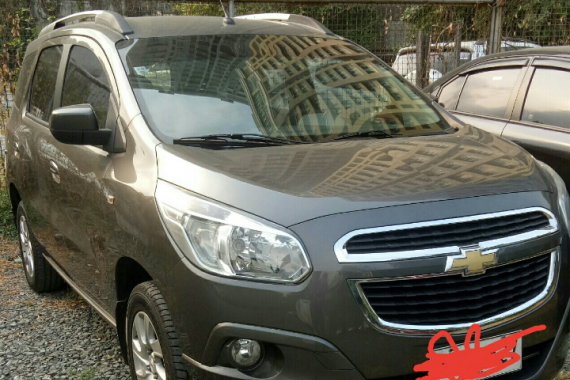 Selling 2nd Hand Chevrolet Spin 2015 at 40000 km 