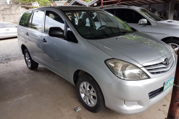 Used 2010 Toyota Innova Automatic Diesel for sale 