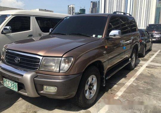 Selling Toyota Land Cruiser 2000 at 124000 km 