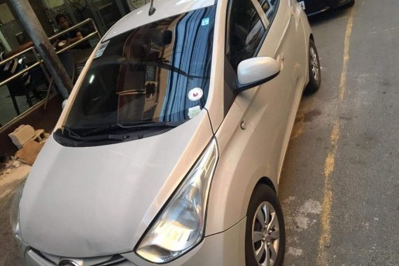 Selling Used Hyundai Eon 2013 at 20000 km in Quezon City 