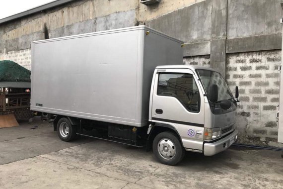 2017 Isuzu Elf Truck Manual Diesel for sale 