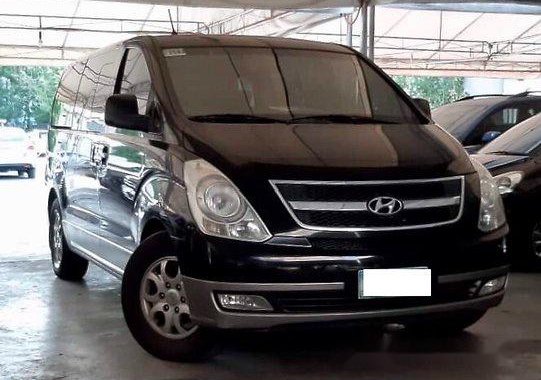 Black Hyundai Starex 2010 at 93000 km for sale