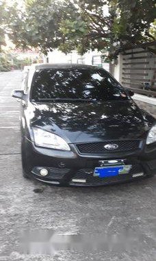 Black Ford Focus 2007 at 80000 km for sale