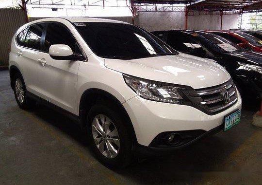 Selling White Honda Cr-V 2012 Automatic Gasoline at 59870 km 