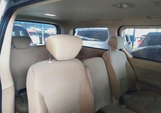 Sell 2015 Hyundai Grand Starex in Las Pinas 