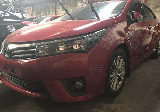 Sell Red 2017 Toyota Corolla Altis at 8800 km 