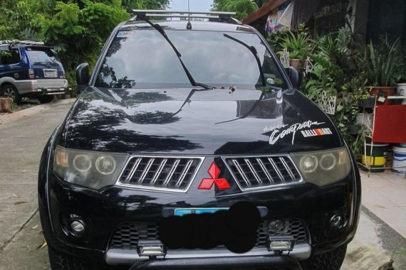 Sell Black 2010 Mitsubishi Montero in Antipolo