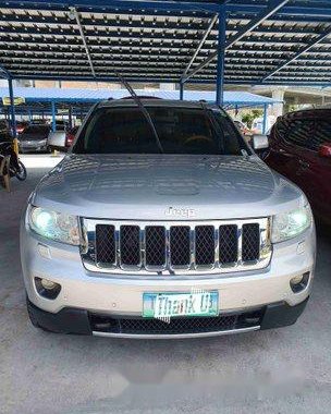 Silver Jeep Grand Cherokee 2012 for sale in Makati