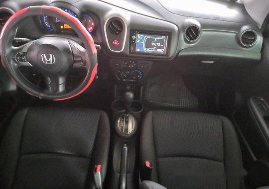 Selling Honda Mobilio 2015 at 23000 km