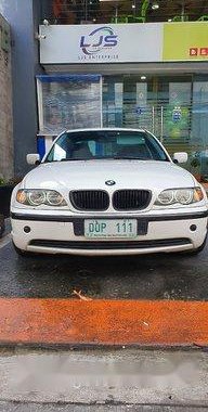 White Bmw 316i 2002 at 94000 km for sale