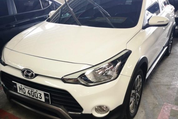 Selling White Hyundai I20 2015 Hatchback Manual Gasoline