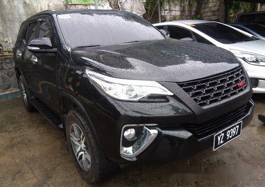 Selling Black Toyota Fortuner 2016 Automatic Diesel 