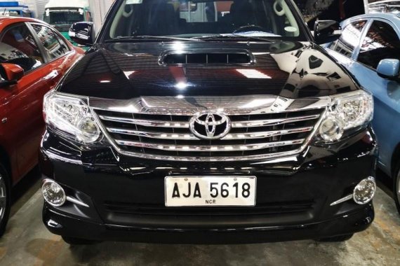 Selling Black Toyota Fortuner 2015 in Manila 