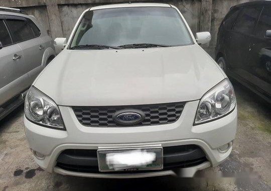 Selling White Ford Escape 2012 in Rizal