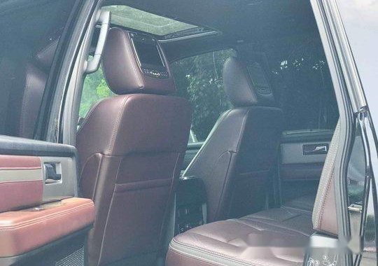 Sell Black 2016 Ford Expedition Automatic Gasoline at 15000 km 