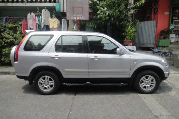 Silver 2003 Honda Cr-V Automatic for sale in Makati 