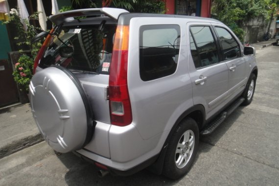 Silver 2003 Honda Cr-V Automatic for sale in Makati 