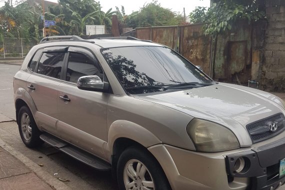 Selling Used Hyundai Tucson 2007 at 79000 km 