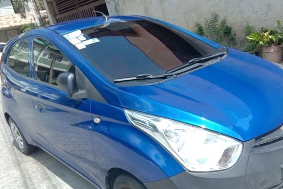 Selling Blue Hyundai Eon 2014 at 55000 km 