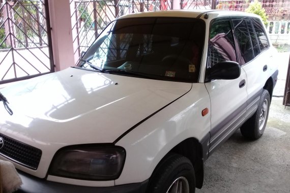 2nd Hand 1996 Toyota Rav4 at 120000 km for sale 