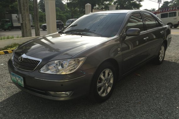 Used Toyota Camry 2005 at 85000 km for sale 