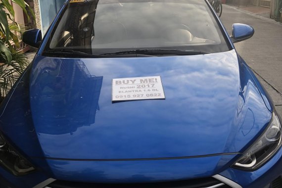 Blue 2018 Hyundai Elantra Sedan at 3500 km for sale 