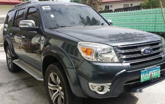 Selling Ford Everest 2012 Automatic Diesel