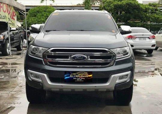 Sell Grey 2016 Ford Everest at 31000 km 