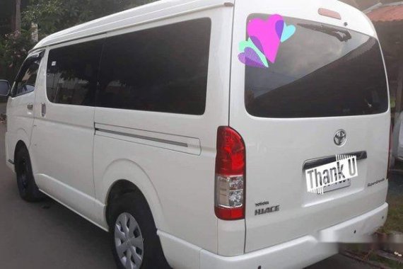 Selling White Toyota Hiace 2018 in Taguig 