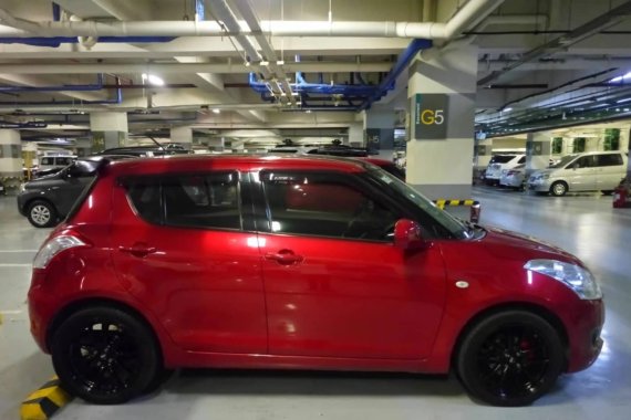 Selling Used Suzuki Swift 2012 Manual at 56000 km 