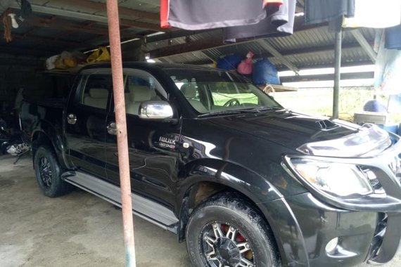 Sell Used 2007 Toyota Hilux Manual Diesel 