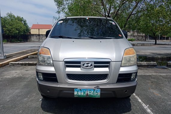 Silver Hyundai Starex 2005 at 89000 km for sale in Imus 