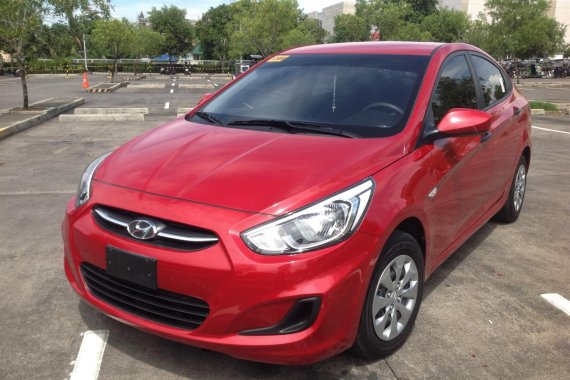 Selling Red Hyundai Accent 2017 at 6000 km in Lucena 