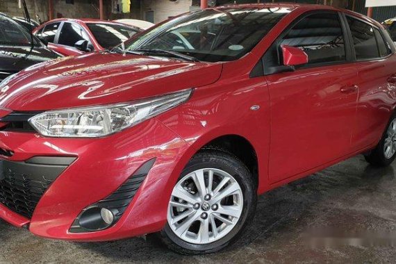 Red Toyota Yaris 2018 for sale 