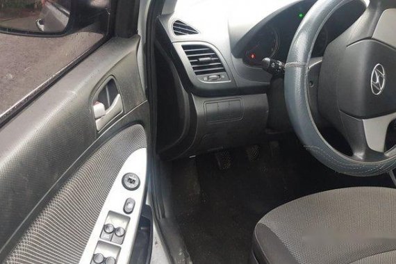 Silver Hyundai Accent 2012 at 60000 km for sale