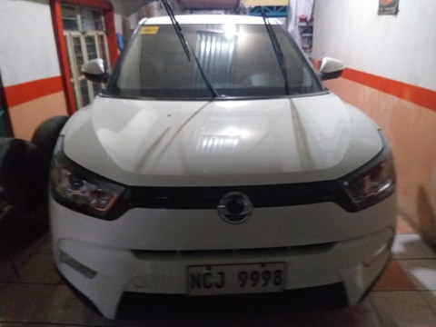 White Ssangyong Tivoli 2016 at 63486 km for sale in Quezon City 