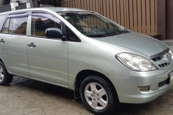 2005 Toyota Innova for sale in Quezon City 