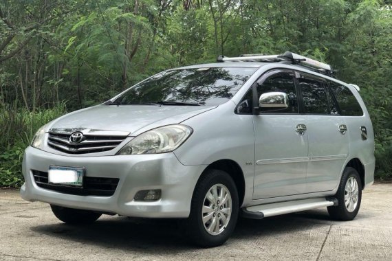 2011 Toyota Innova for sale in Parañaque 