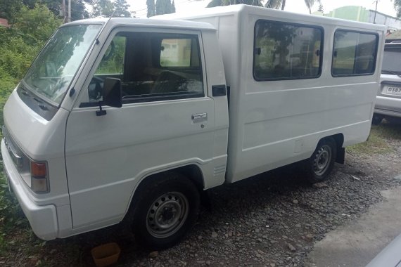 White 2010 Mitsubishi L300 Manual Diesel for sale 