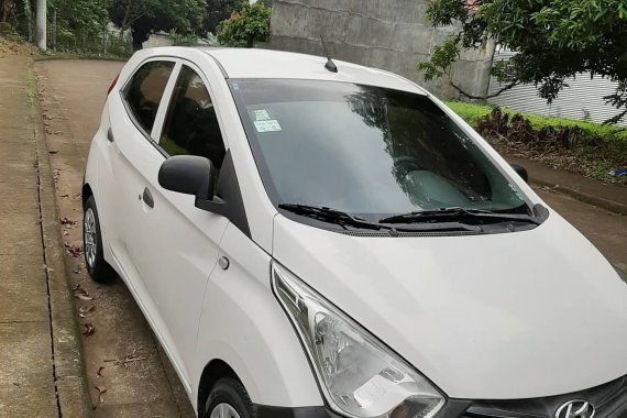 Selling Used Hyundai Eon 2014 at 59000 km in Lucena 