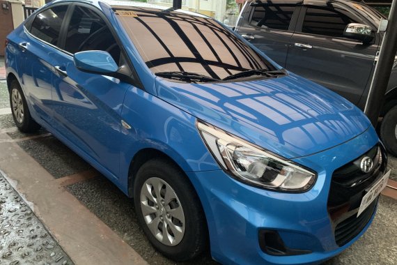 Blue 2018 Hyundai Accent Automatic Diesel for sale 
