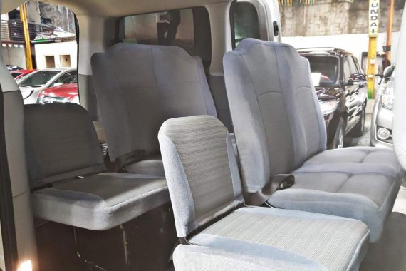 White 2017 Hyundai Grand Starex Diesel Manual for sale in Quezon City 