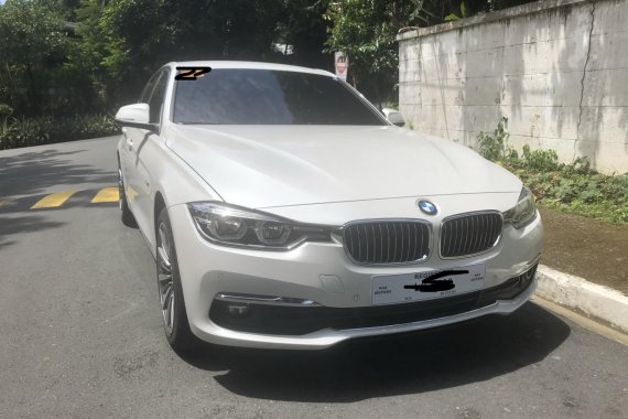 Sell White 2018 Bmw 318D at 2900 km in Quezon City 