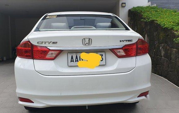 Selling White Honda City 2015 at 57000 km 