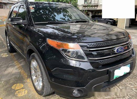 Sell Black 2014 Ford Explorer at 35000 km 