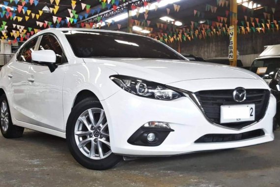 White 2015 Mazda 3 Automatic for sale in Quezon City 