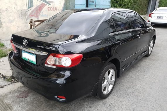 Sell Black 2011 Toyota Altis 1.6 V Automatic Transmission in Makati