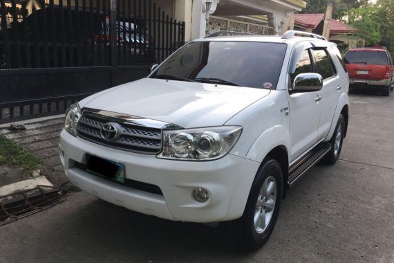 Used Toyota Fortuner 2010 for sale in Las Pinas